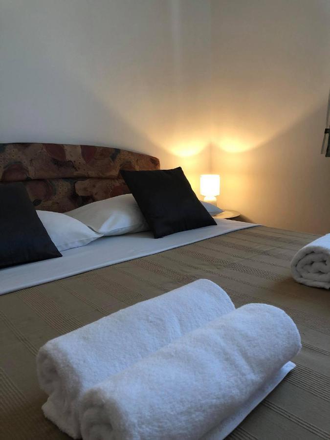 Apartma Tomelic *