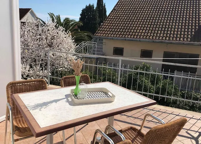 Apartmani Tomelic