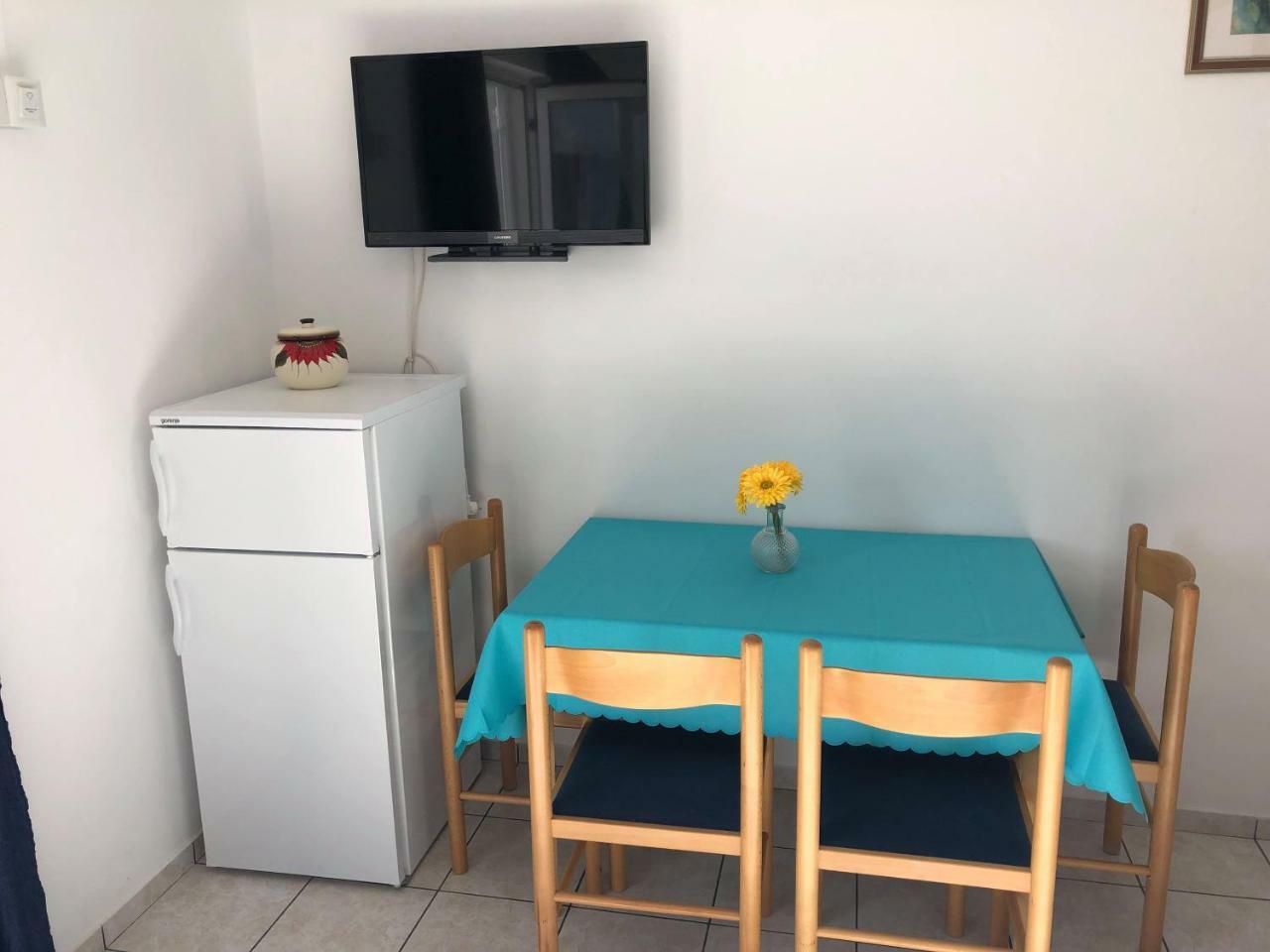 Tomelic Apartment